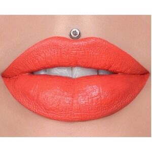 Jeffree Star Velvet Trap Lipstick in prick